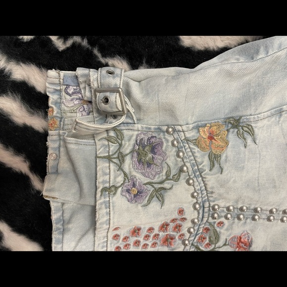 BLANKNYC studded and embroidered jacket - Picture 5 of 9